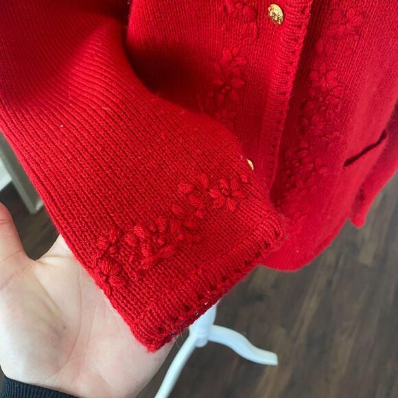 Chunky Vintage Bright Red Flower Floral Embroidered Knit Button Up Cardigan M - Picture 6 of 8